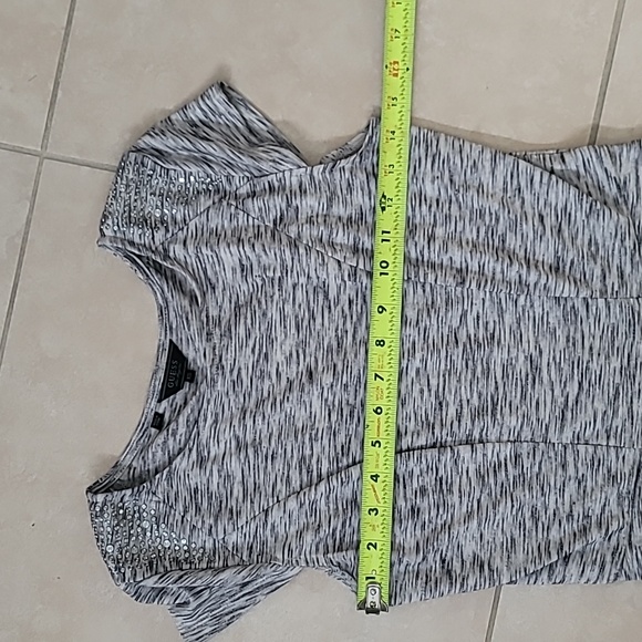 Guess Casual Top - Picture 6 of 7